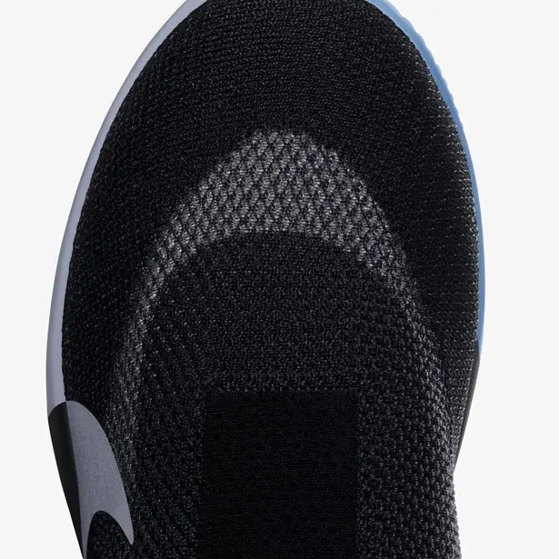 Nike Adapt BB - Future No-Lace Basketball Shoe
