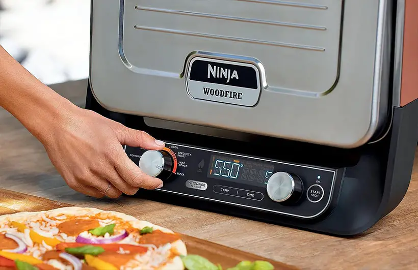 Ninja OO101 Woodfire 8-in-1 Outdoor Oven