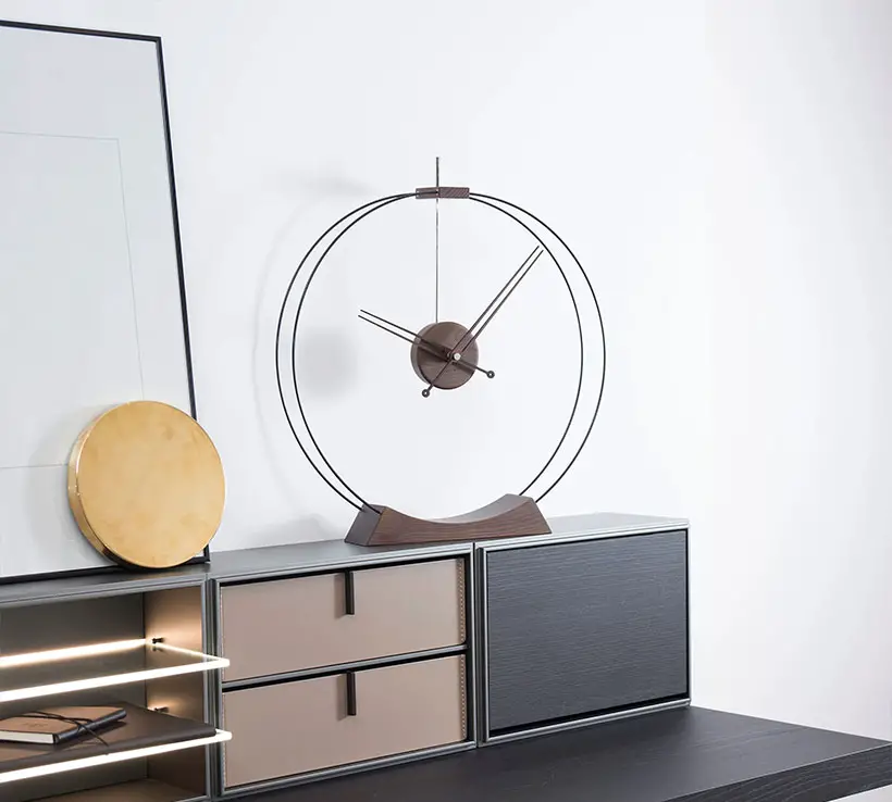 Nomon Aire Table Clock
