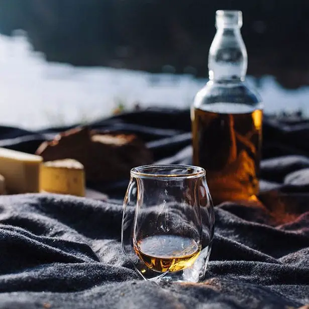Norlan Whisky Glass Offers You a Perfect Whisky Drinking Experience