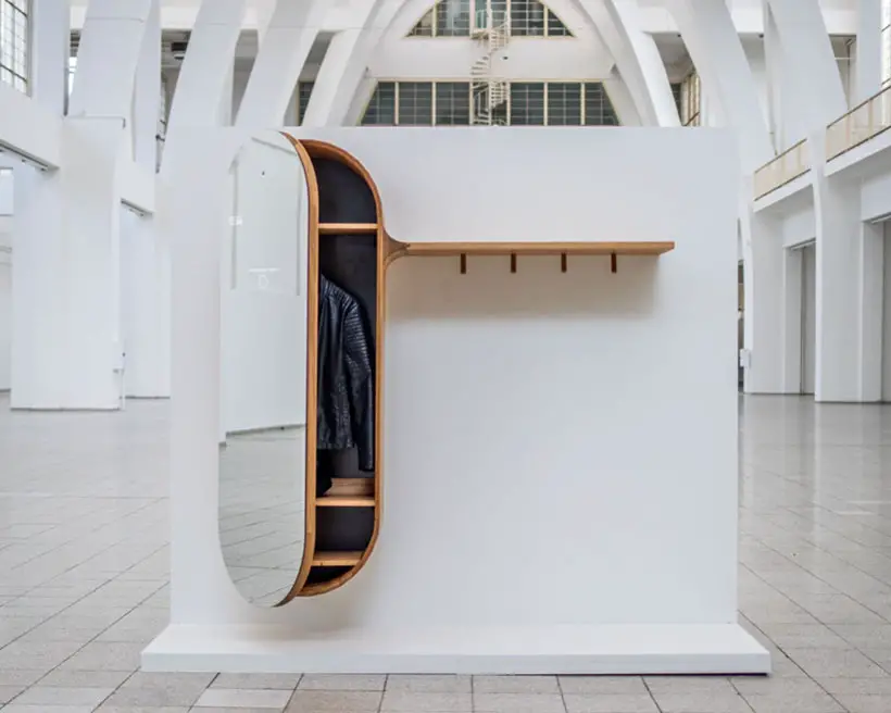 Oloo Smart Wardrobe by Martin Coufal