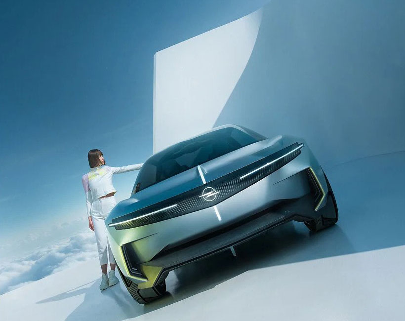 Opel Experimental Concept EV - Futuristic Opel's Vision for Sustainable Individual Mobility