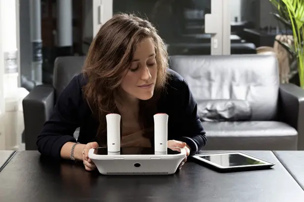 oPhone Mobile Messaging Scent Allows You to Share Magical Aromas with Friends