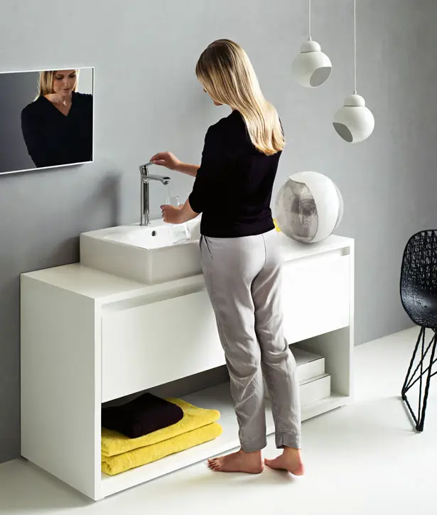 Orbit Spherical Washing Machine by Elie Ahovi