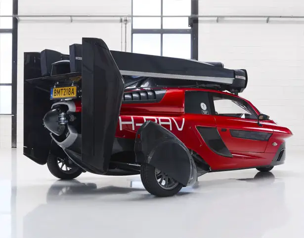 PAL-V Liberty Flying Car Stimulates Your Senses Like No Other Vehicles