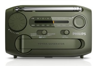 No Need for Batteries – Philips Portable Radio AE1120/00 Is Kinetically Powered
