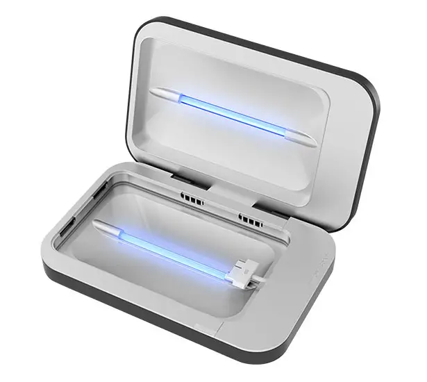 PhoneSoap Sanitizes Your Cell Phone Using 2 UV-C Lamps