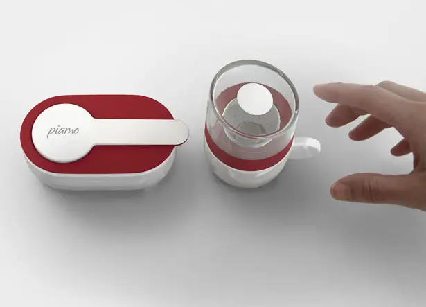 Piamo Espresso Maker by Christoph Meyl