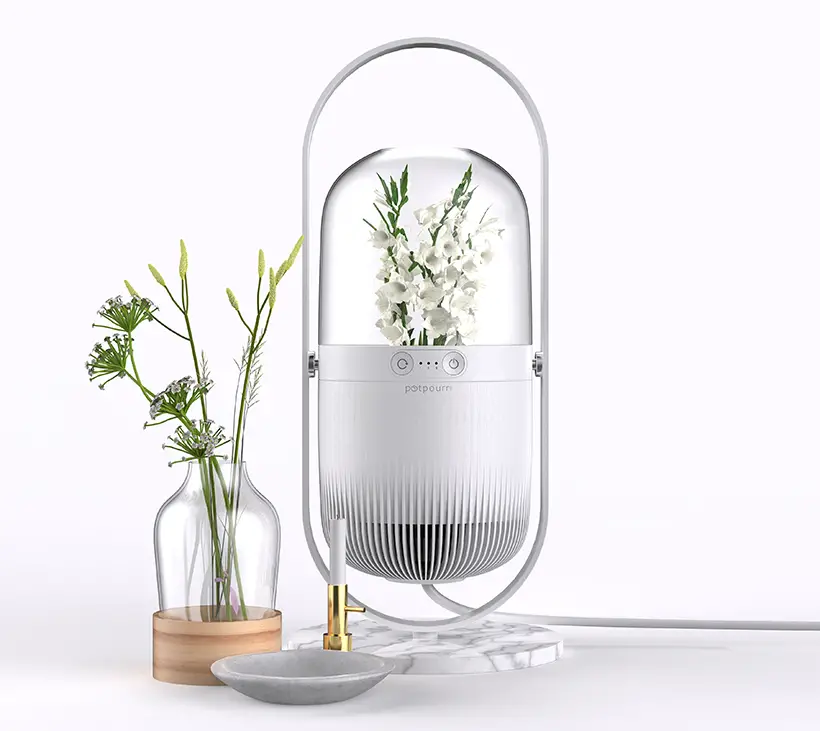 Potpourri Natural Aromatherapy Humidifier by Yong Zhang