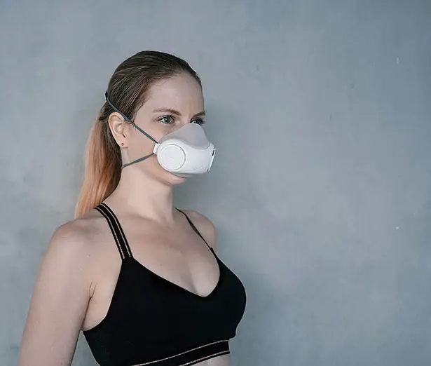 purME Air Breathable Face Mask with Built-in UV-C Light