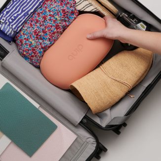 Quip Refresh Bag – A Large, Flexible Case to Keep All Your Toiletry Kit
