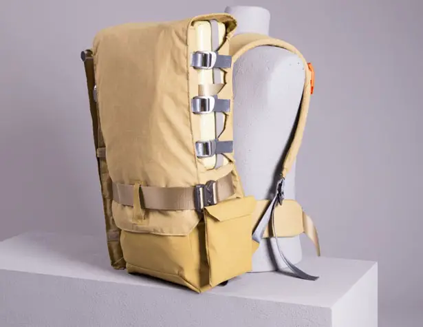 Radio Backpack by Iman Abdurrahman and Studio Joris de Groot