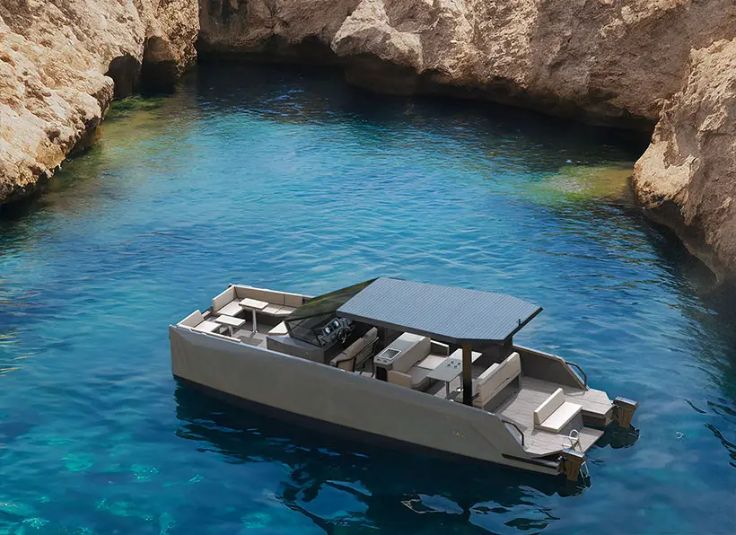 RAND Solara 33 Boat by Marek Weidlich