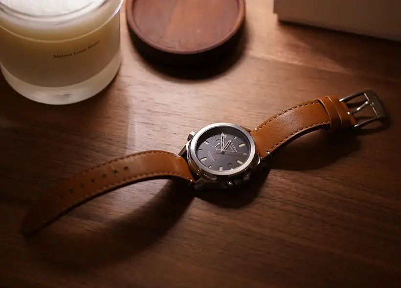 RASKH LEVERAGE Watch with Built-In Bottle Opener