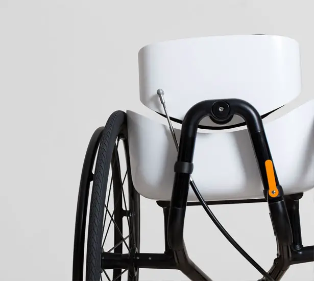 Reagiro Wheelchair by Reto Togni