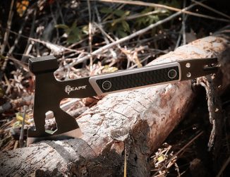 REAPR Versa Camping Multitool Axe Is A Good Addition to Your Survival Gear