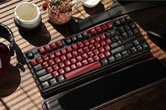 Cool RedSuns GMK Red Samurai Keycap Set Features Japanese Warrior’s Armor Color Signature