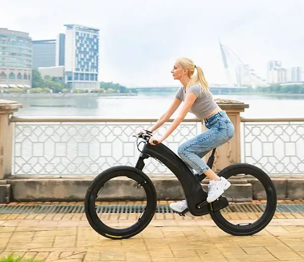 Reevo Hubless E-bike