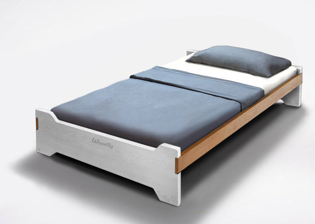 Reverso - Montessori Bed Concept by Woodly