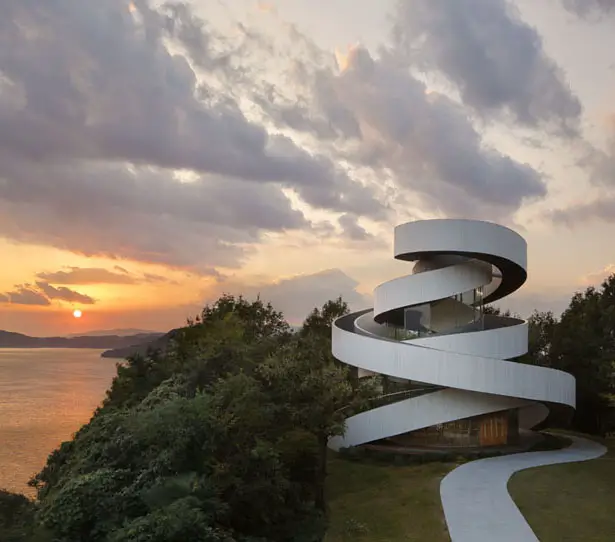 Ribbon Chapel by Hiroshi Nakamura & NAP Co.