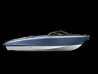 Stylish Riva El-Iseo All Electric Day Boat Is Able to Cruise For At Least 8 to 10 Hours