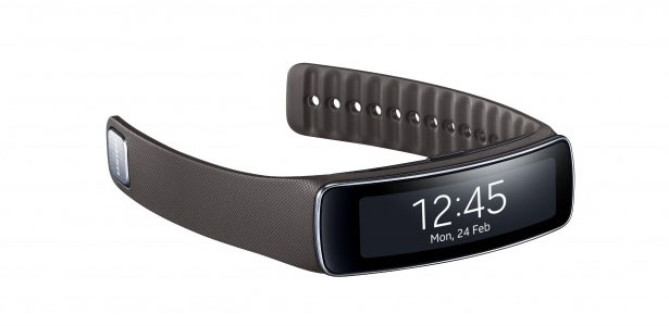 Samsung Gear Fit Wearable Tech