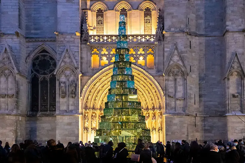 Sapin Verre Art Installation for Bordeaux City Hall by Arnaud Lapierre