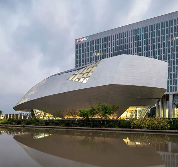 Shanghai Cadillac House by Gensler