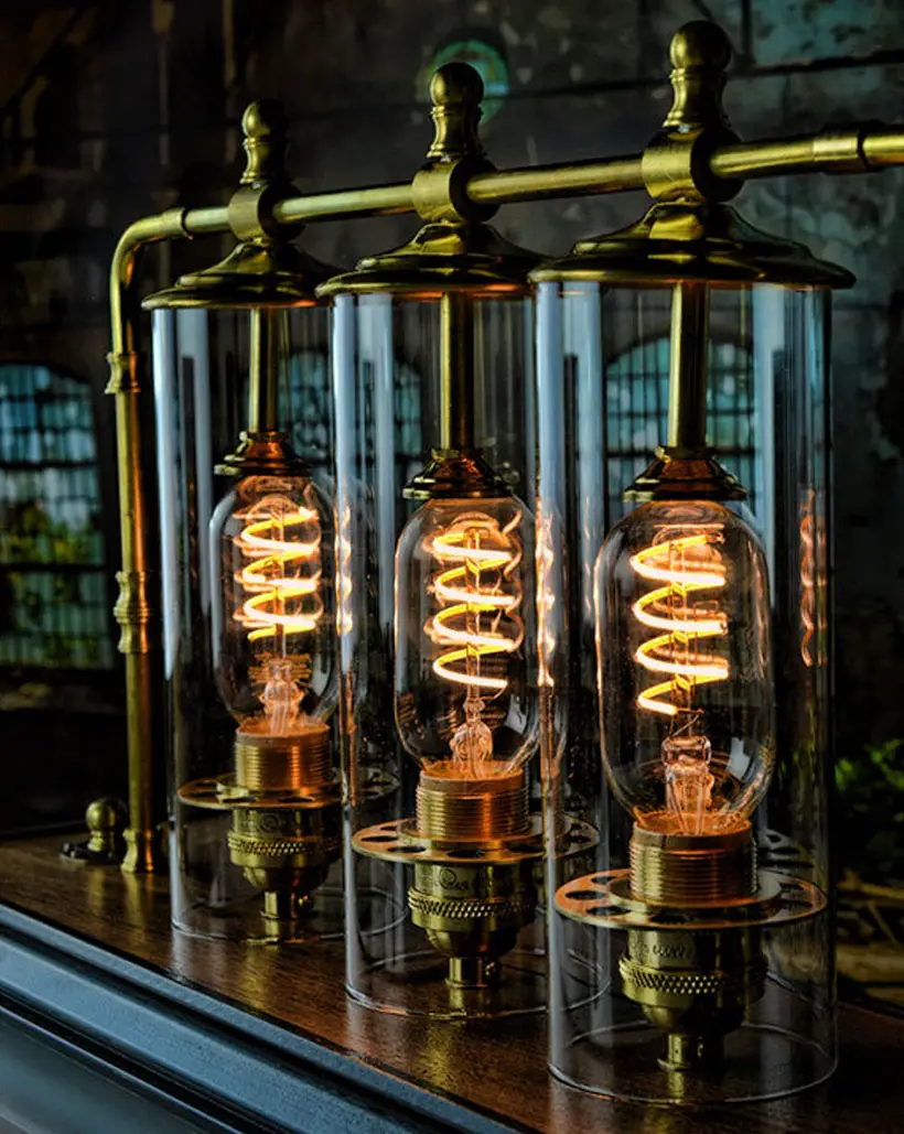 ShieldsAndSons Steampunk Table Lamp