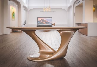 Shra Desk by Nuvist