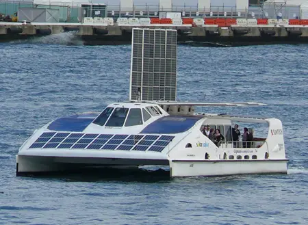 solar sailor