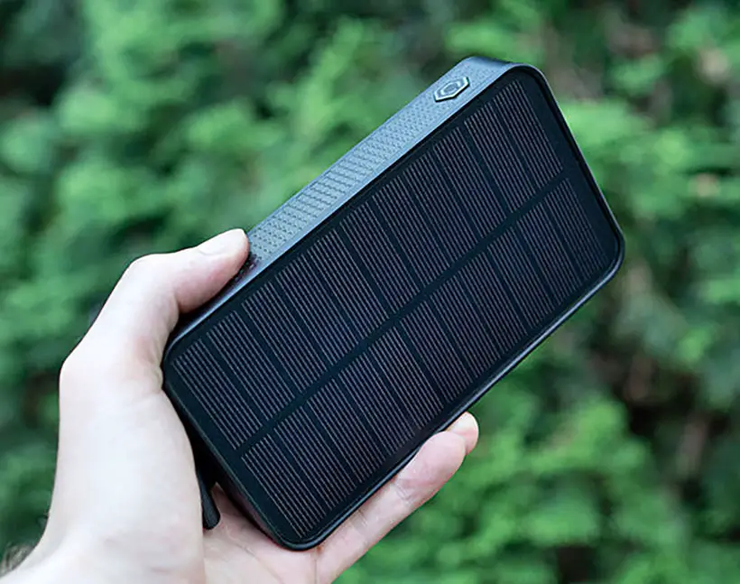 Solgaard Juicepack Solar Powerbank No More Dead Phone Again! Tuvie