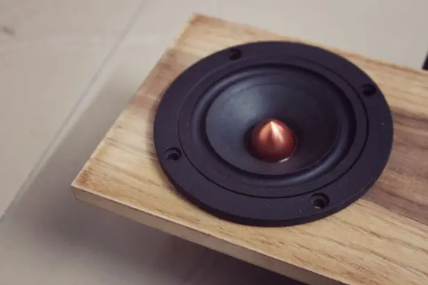 Sonic Architect Clapton Speaker by Ekprayog