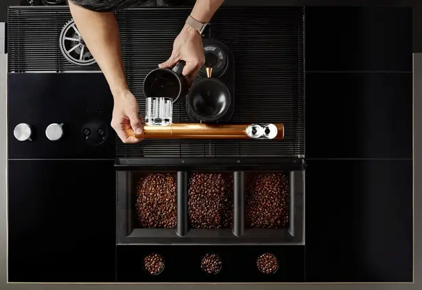 Phantom Espresso Maker Concept by Starbucks Industrial Design and Starbucks Equipment Development Thermoplan AG