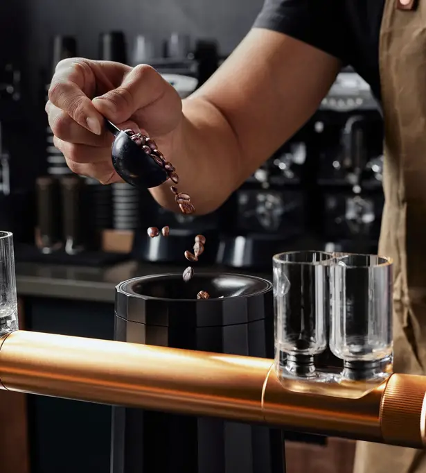 Phantom Espresso Maker Concept by Starbucks Industrial Design and Starbucks Equipment Development Thermoplan AG