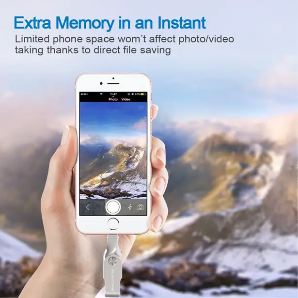 Suntrsi iPhone USB Pen Drive Allows You Transfer Data Between iOS and PC without iTunes