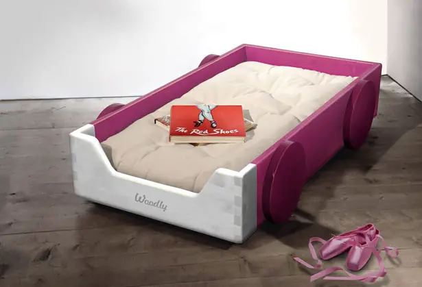Surf - Montessori Floor Bed Line by Woodly