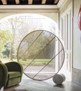 Mogg Swing Circular Metal for Space Divider