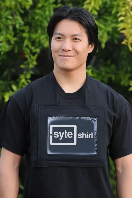 Syte Shirt Offers Stylish, Safe And Convenient Hands-Free Carrying For Your Adorable iPad