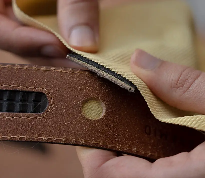 Tech Belt Opens With a Simple Press of a Button