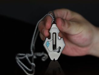 The Flounder 2.0 – A Reliable 13-in-1 Titanium EDC Multitool Pendant