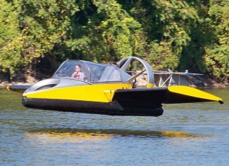 Hammacher Schlemmer Flying Hovercraft Is Capable to Soar 20-Feet Above Water
