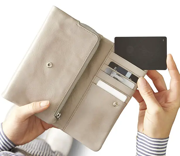 The Lost Wallet Locator with Same Size and Approximate Thickness As a Credit Card