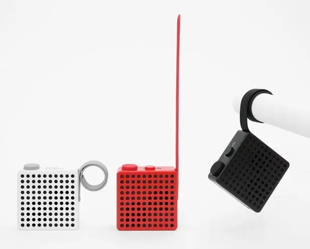 The Monkey : Radio Speaker Features Antenna That Snaps Just Like a Monkey Tail