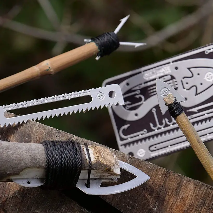 Tiny Survival Card: 17-Tool Survival Kit with Knife That Fits in Your Wallet