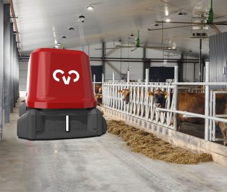S4 Automatic Feed Carrier Supports Farmers When It Comes to Physical Labor