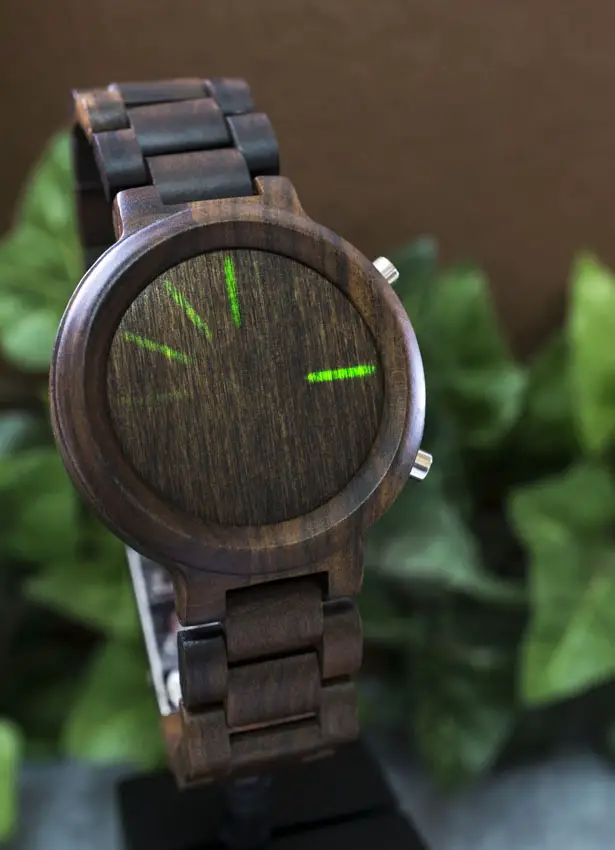 Tokyoflash Kisai Blade Wood Link LED Watch