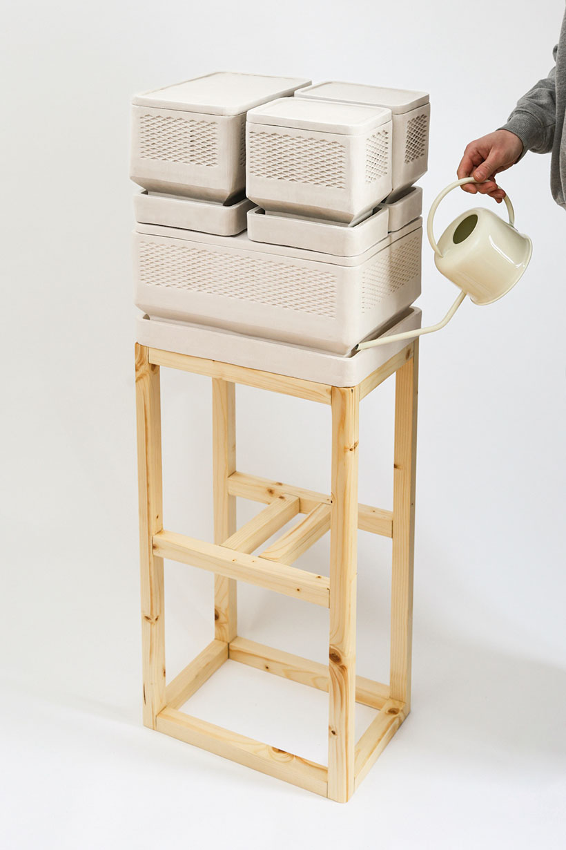 TONY Clay Cooler by Lea Lorenz