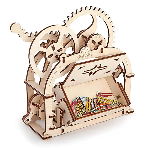 Cool UGears 3D Moving Business Card Holder Kit