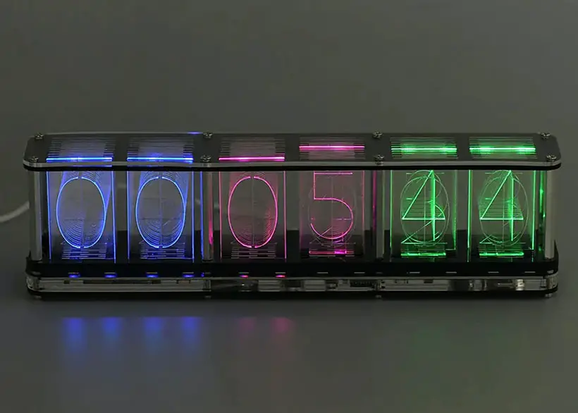 Uncommon Carry RGB Tube Clock